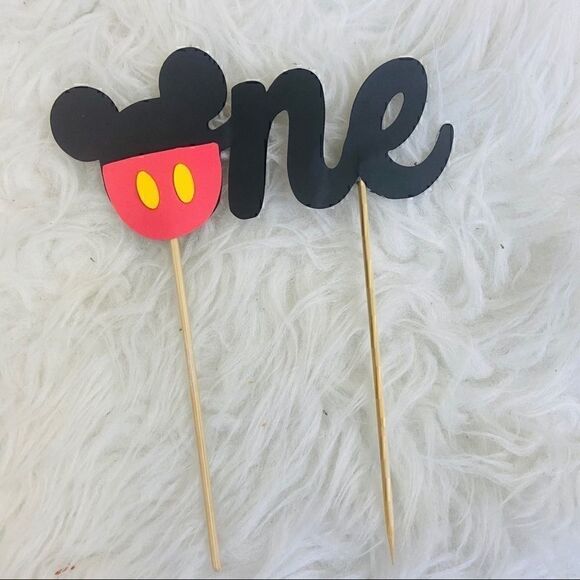Mickey one cake topper first birthday party - Picture 1 of 11